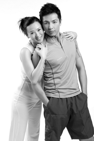 而此次的澄清地点安排在翁虹的丈夫—刘伦浩的健身咨询公司